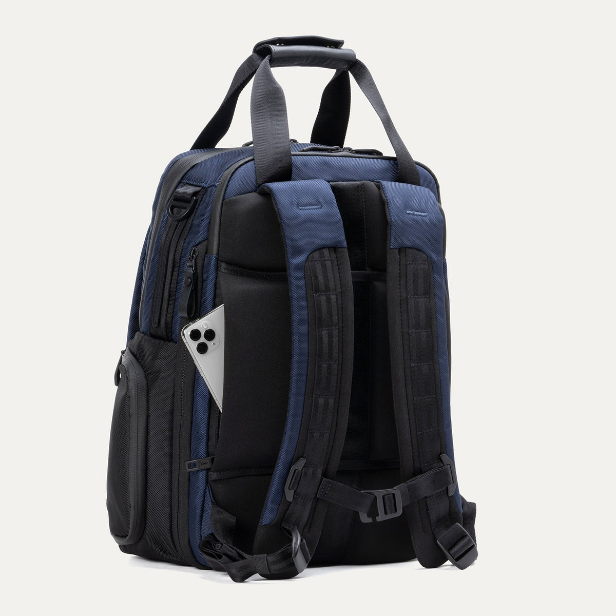 Altitude™ Medium Expandable Laptop Backpack 25-30L