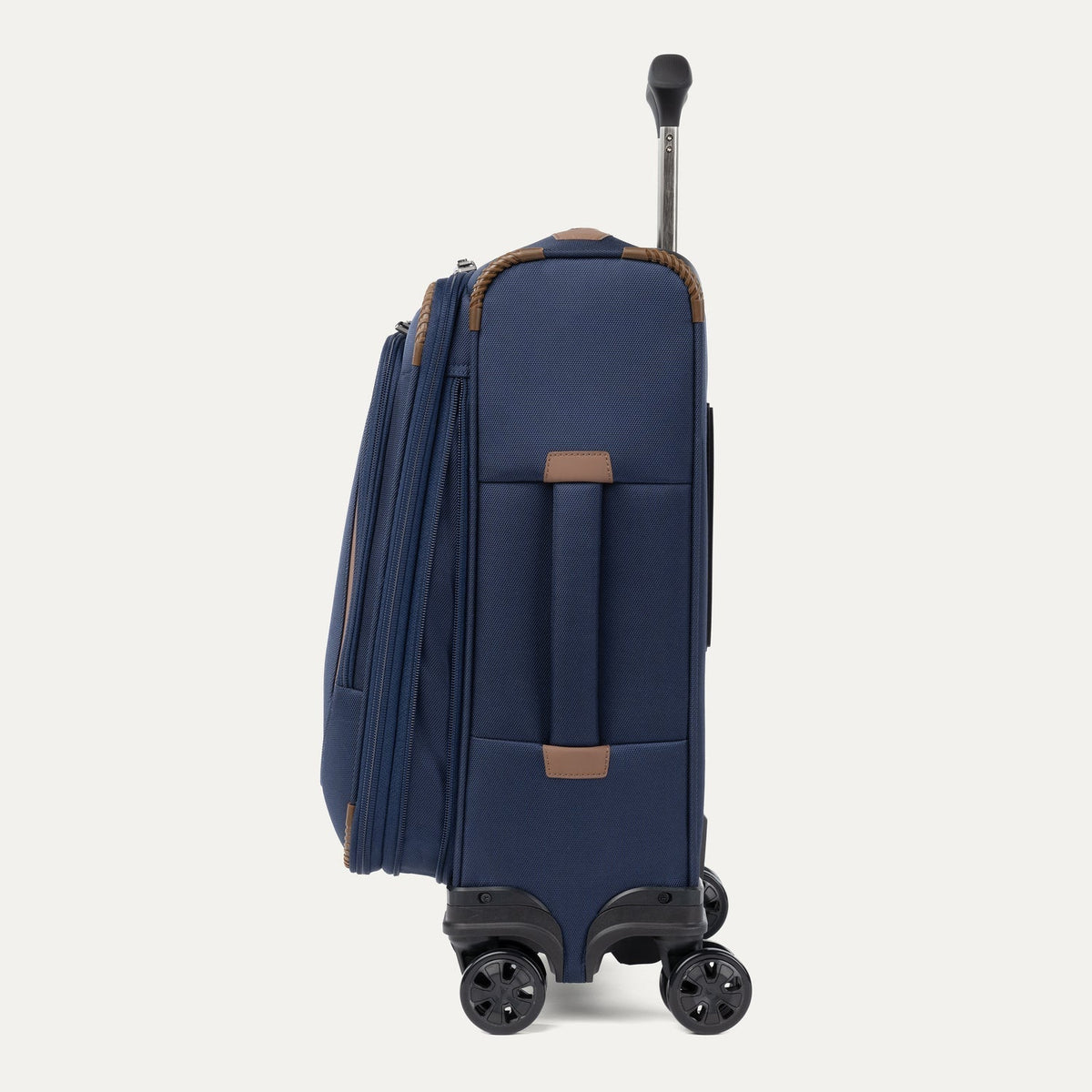 Crew™ Classic Compact Carry-On / Medium Check-In Set