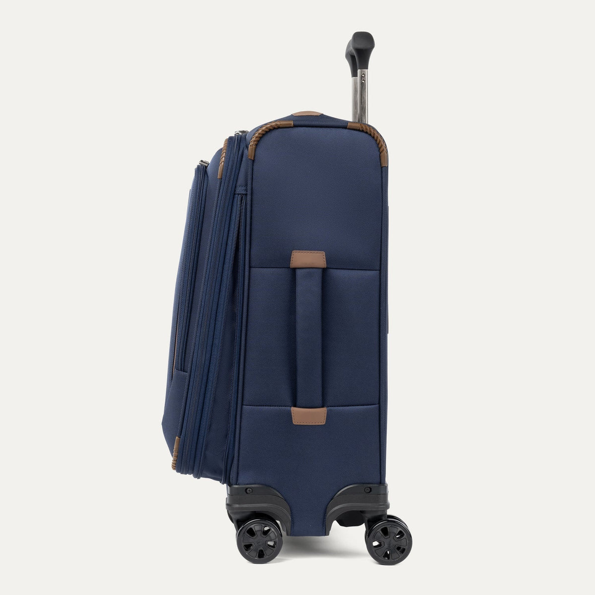 Crew™ Classic Carry-On Spinner