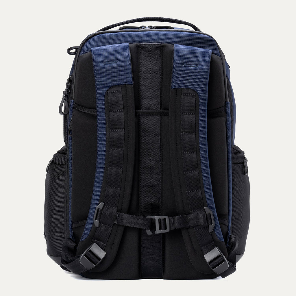 Versapack+ Carry-on Spinner / Travelpro® Altitude™ Large Backpack Set
