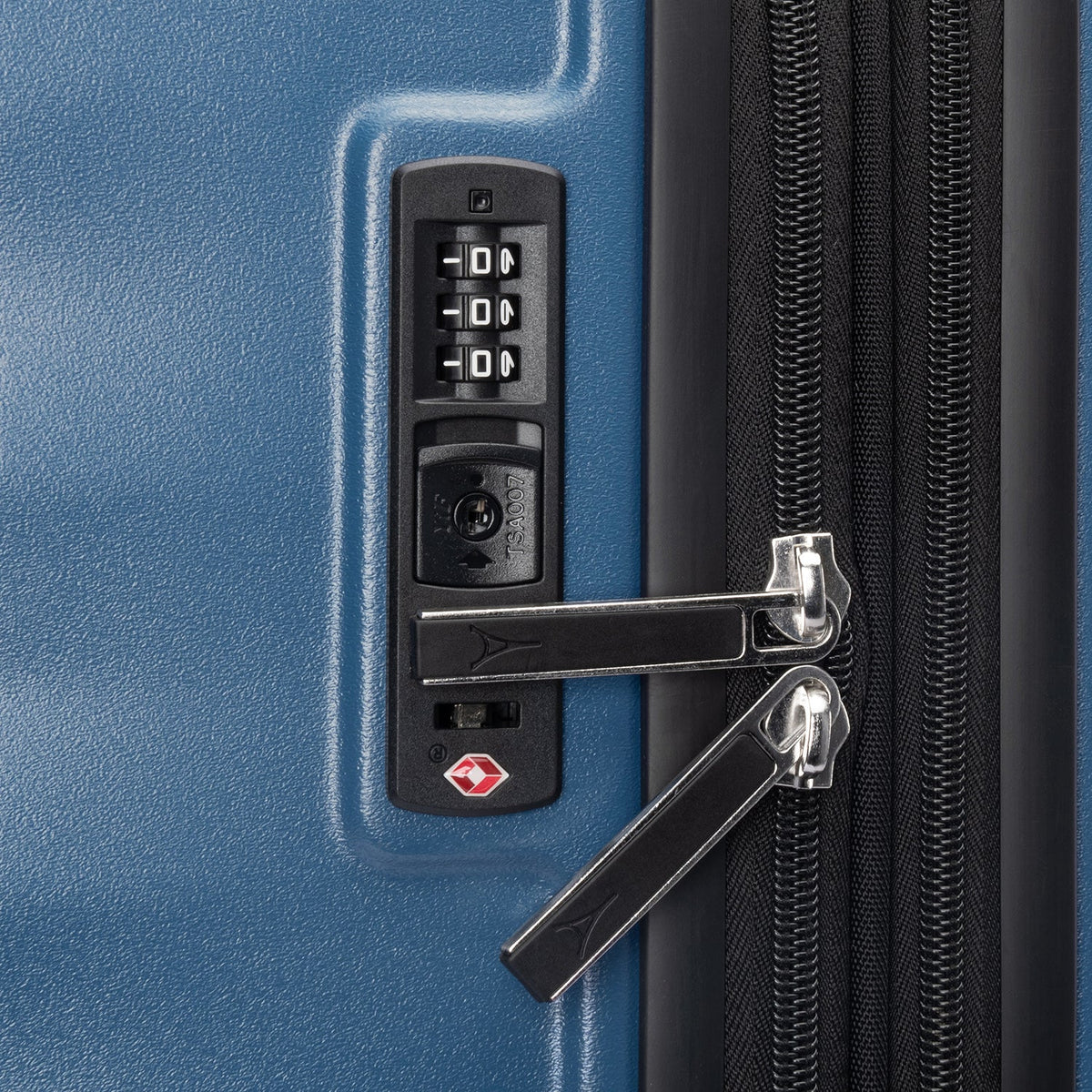 Maxlite® Air V2 International Carry-On Hardside Spinner