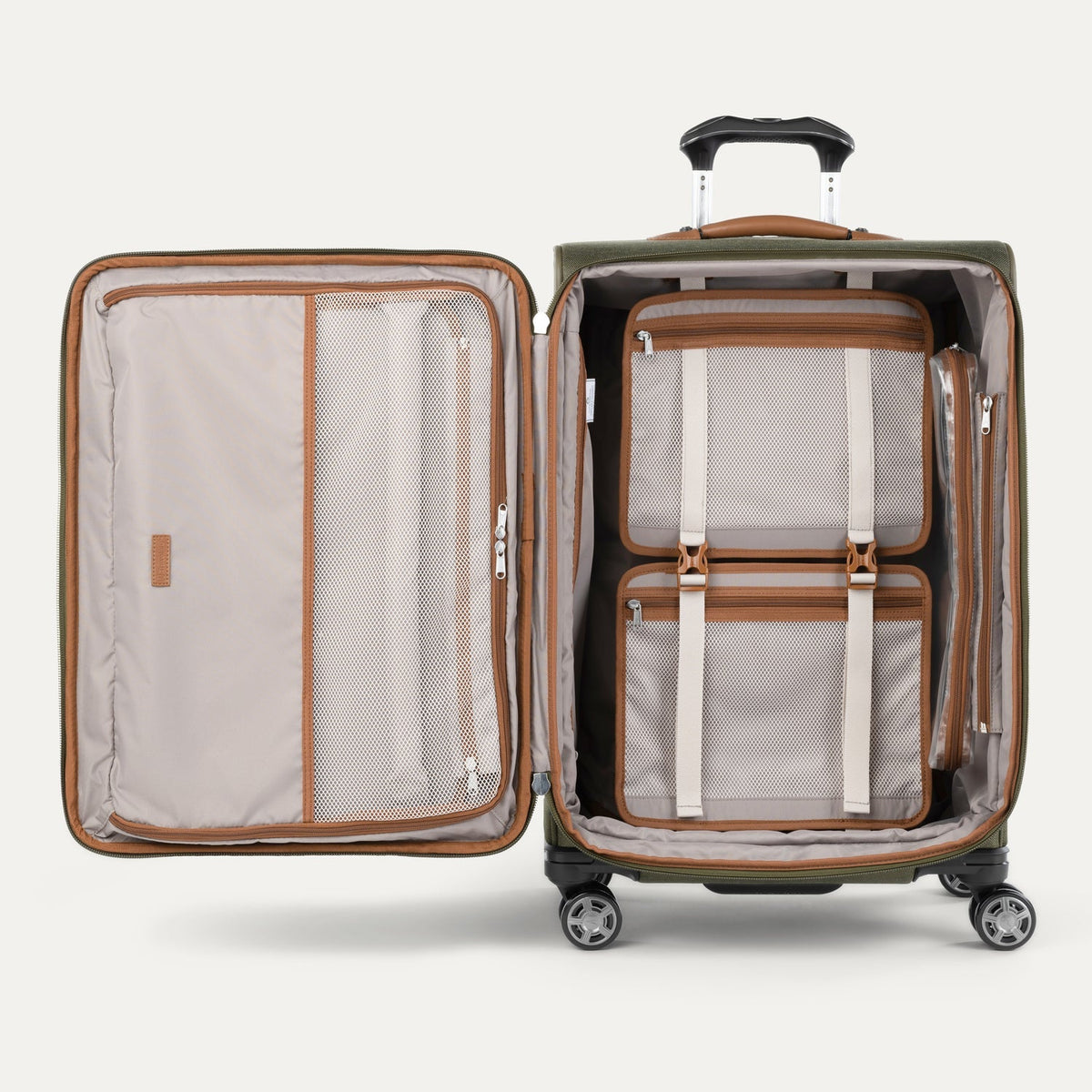 Platinum® Elite Medium Check-In Spinner