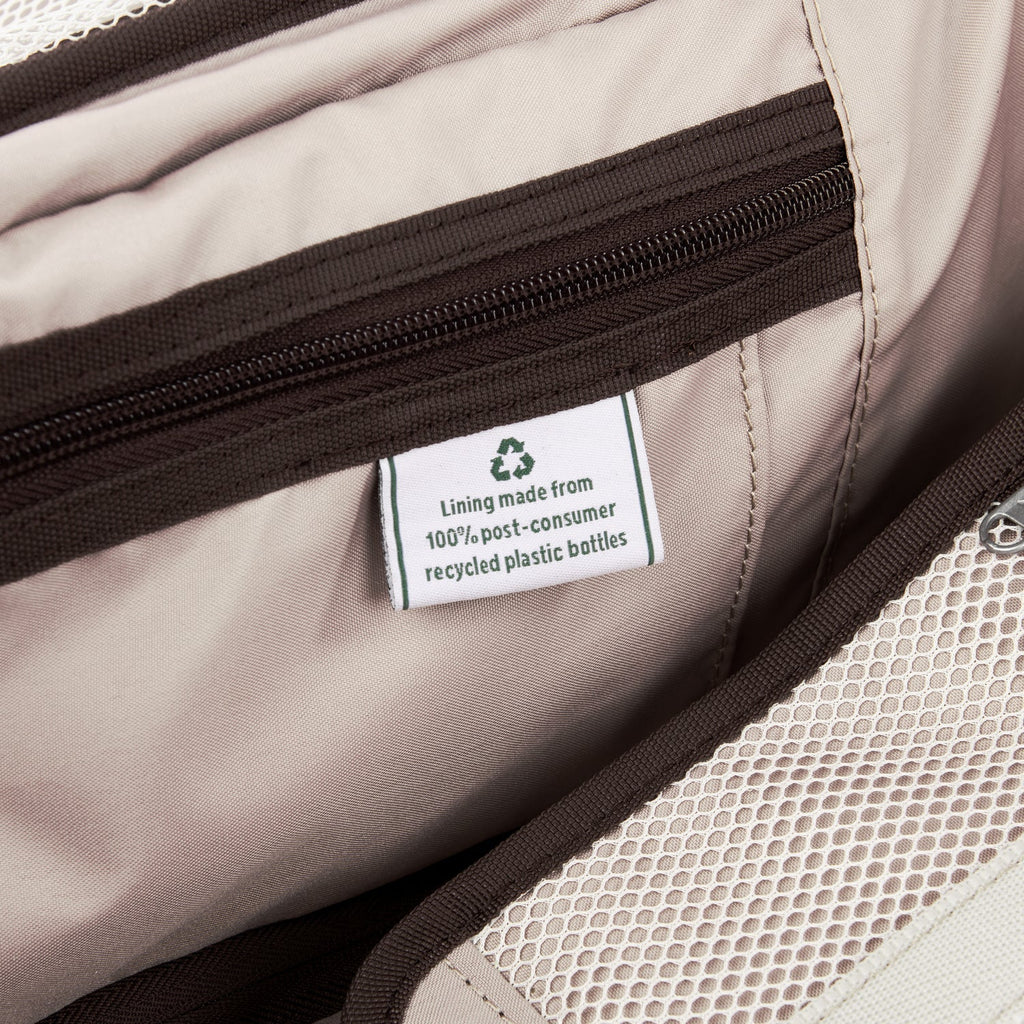 Platinum® Elite International Carry-On Spinner