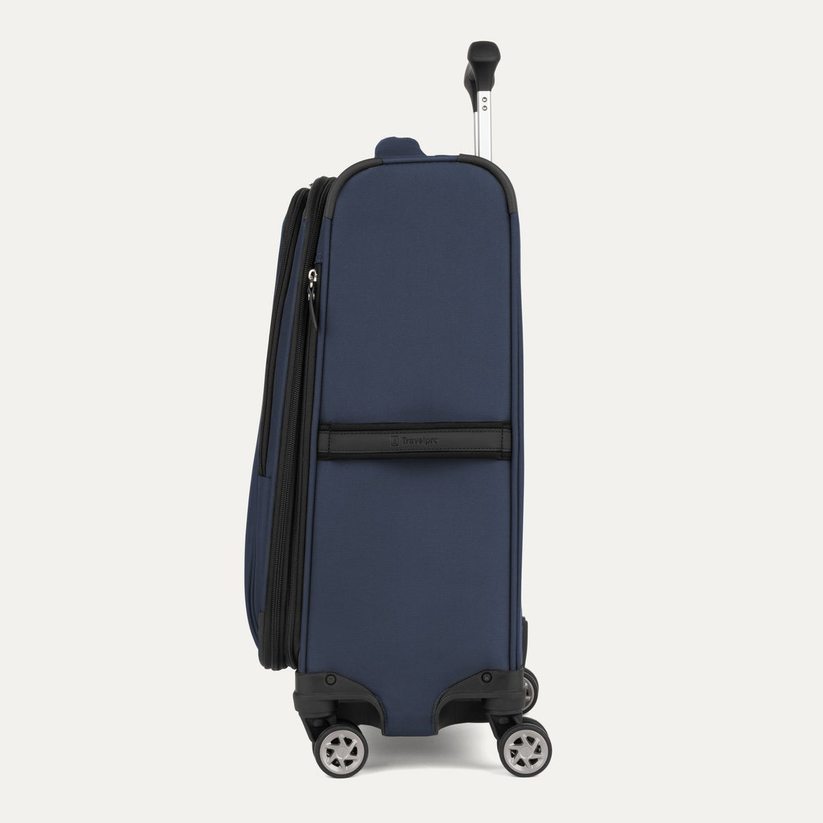 Roundtrip® Carry-on & Medium Check-in Spinner Set