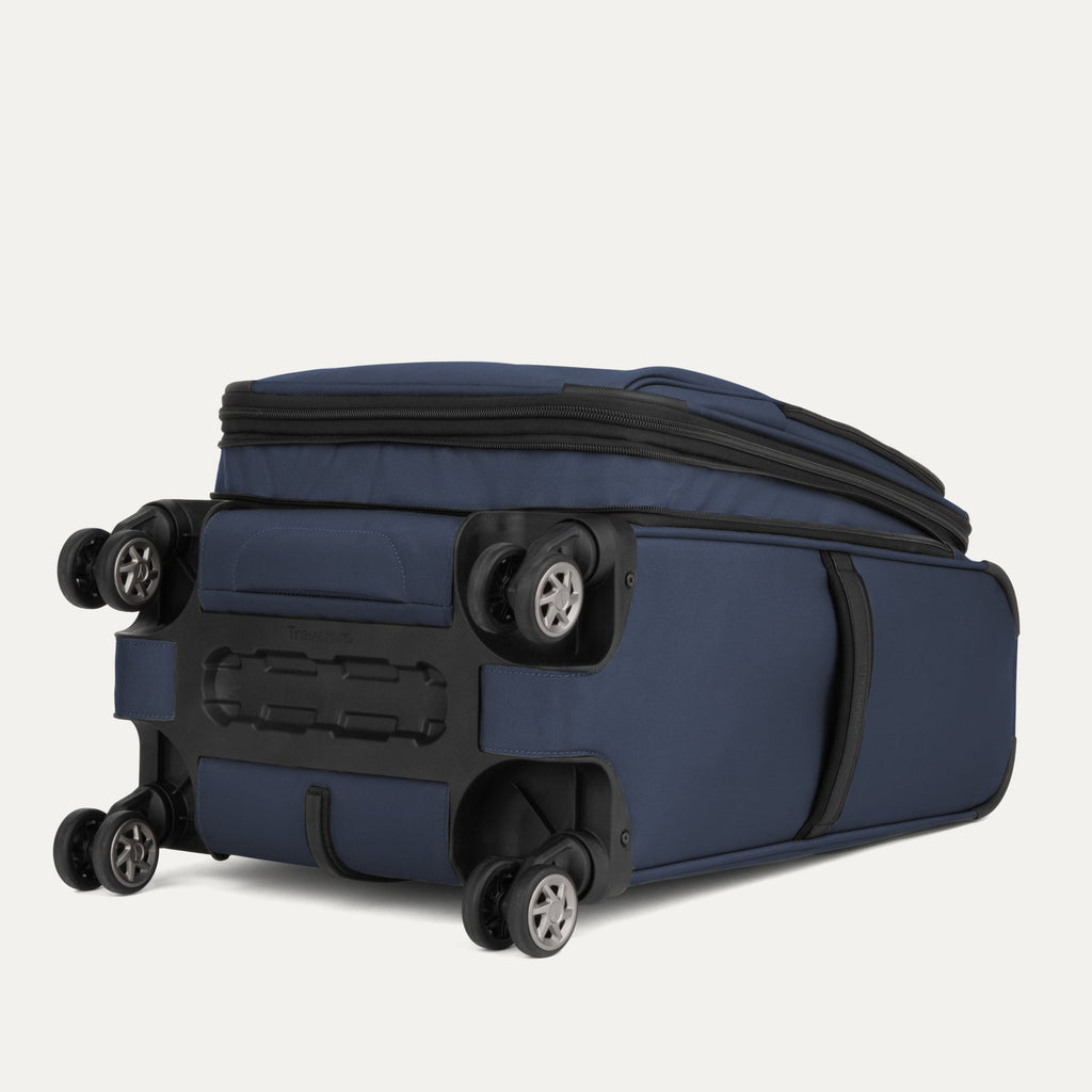 Roundtrip® Carry-on & Medium Check-in Spinner Set