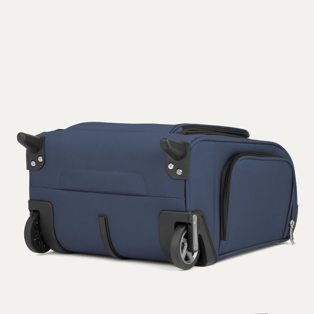 Roundtrip® Rolling UnderSeat Carry on